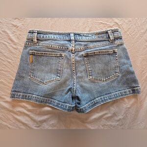 Paige Premium Denim~ Canyon Low Rise Shorts~Size 28